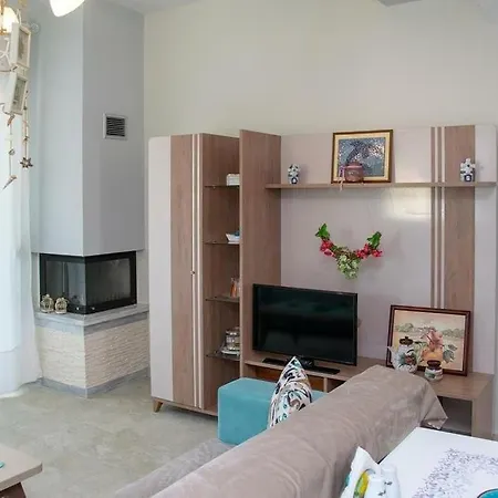 Villa Afrodite Néa Péramos